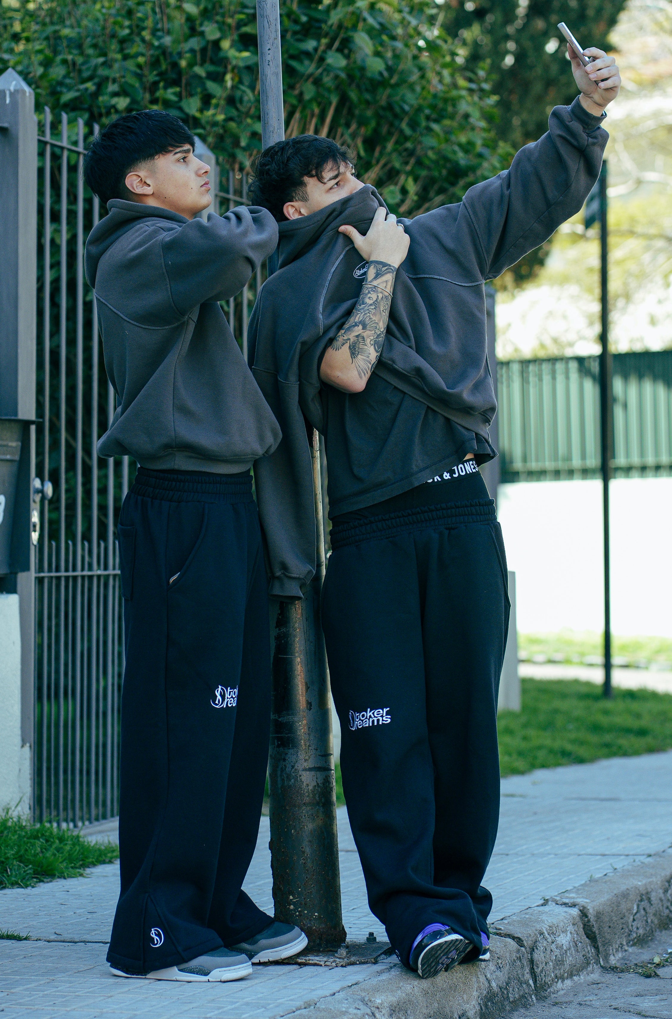 Pantalón baggy